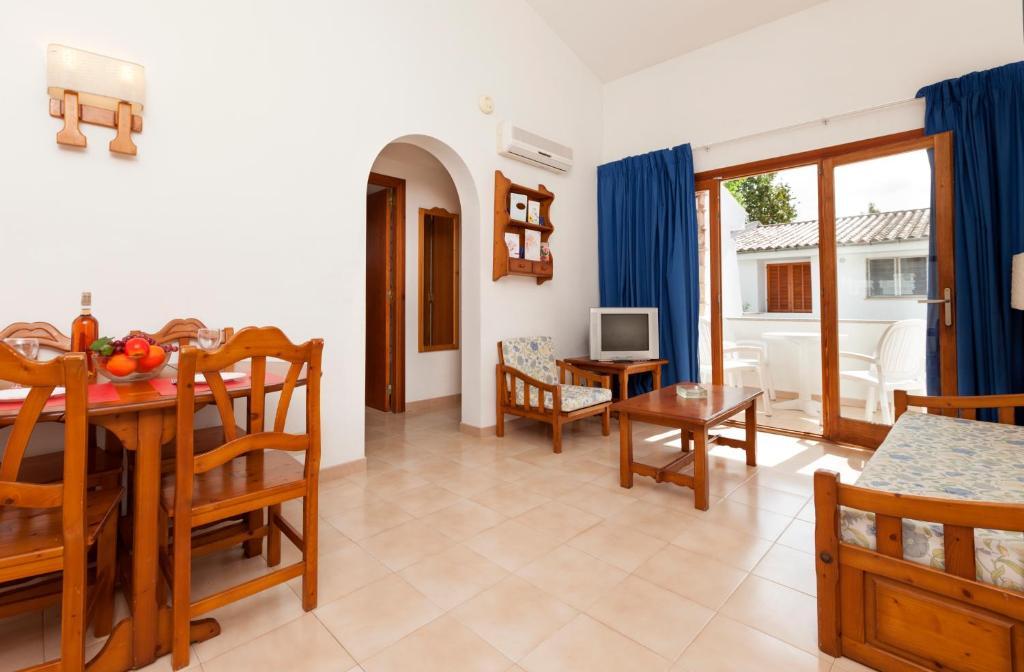 Apartamentos Leo ポルト・ダ・ポリェンサ 部屋 写真